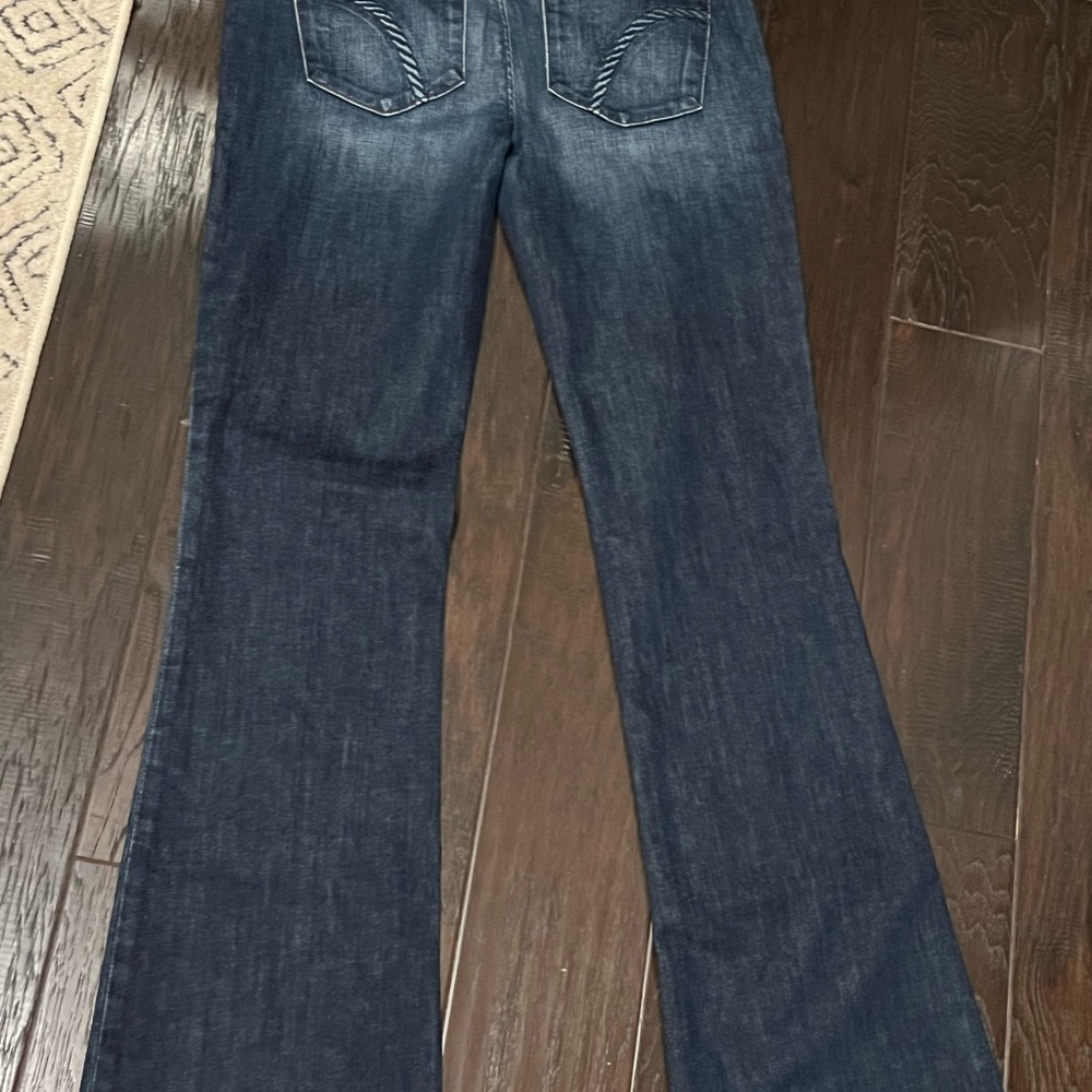 Joe’s Jeans PROVOCATEUR RN# 108214. Size 28